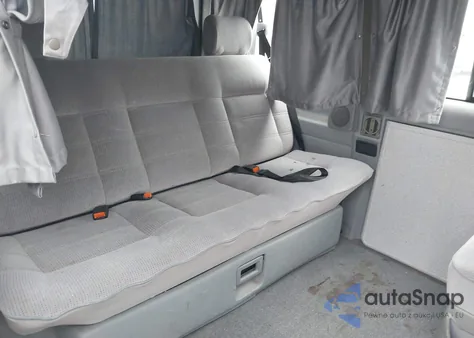 1993 Volkswagen Eurovan Mv z USA, uszkodzony, nr VIN WV2MC0708PH067862